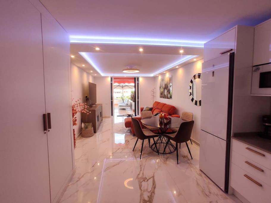 Parque Santiago I Stunning Brand New Apt 2 Bedroom Playa De Las Americas Exterior photo